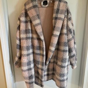 Plaid Sherpa Teddy Coat - Neutral Light Pink & Gray (Jill Martin)